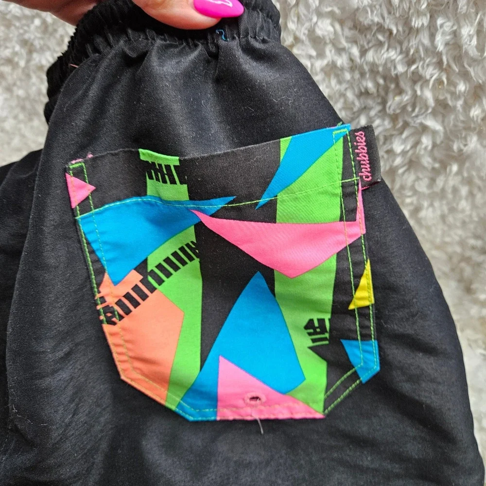Chubbies Black with Neon Details Made in USA Swim Trunks sz M‎